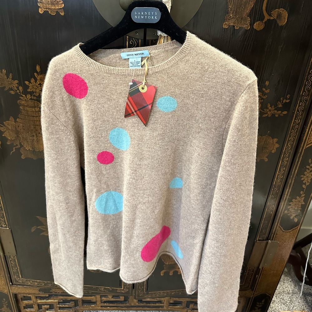 Cashmere sweater